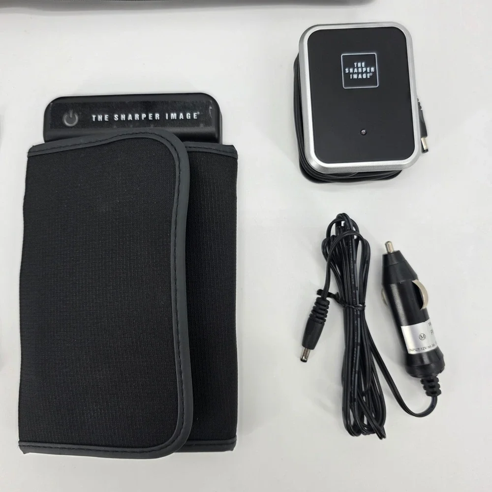 Sharper Image Folding Portable Charging Valet CG-C140 Black Travel‎ Kit AC DC